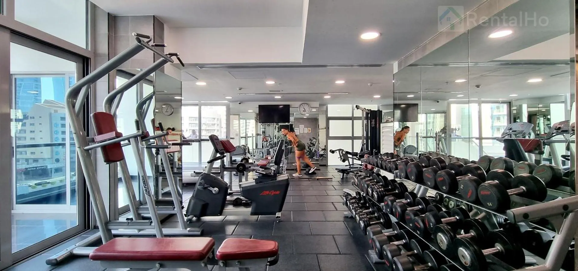 Luxury Studio W Marina View & New Furnishings For 4 Pax دبي الإمارات العربية المتحدة