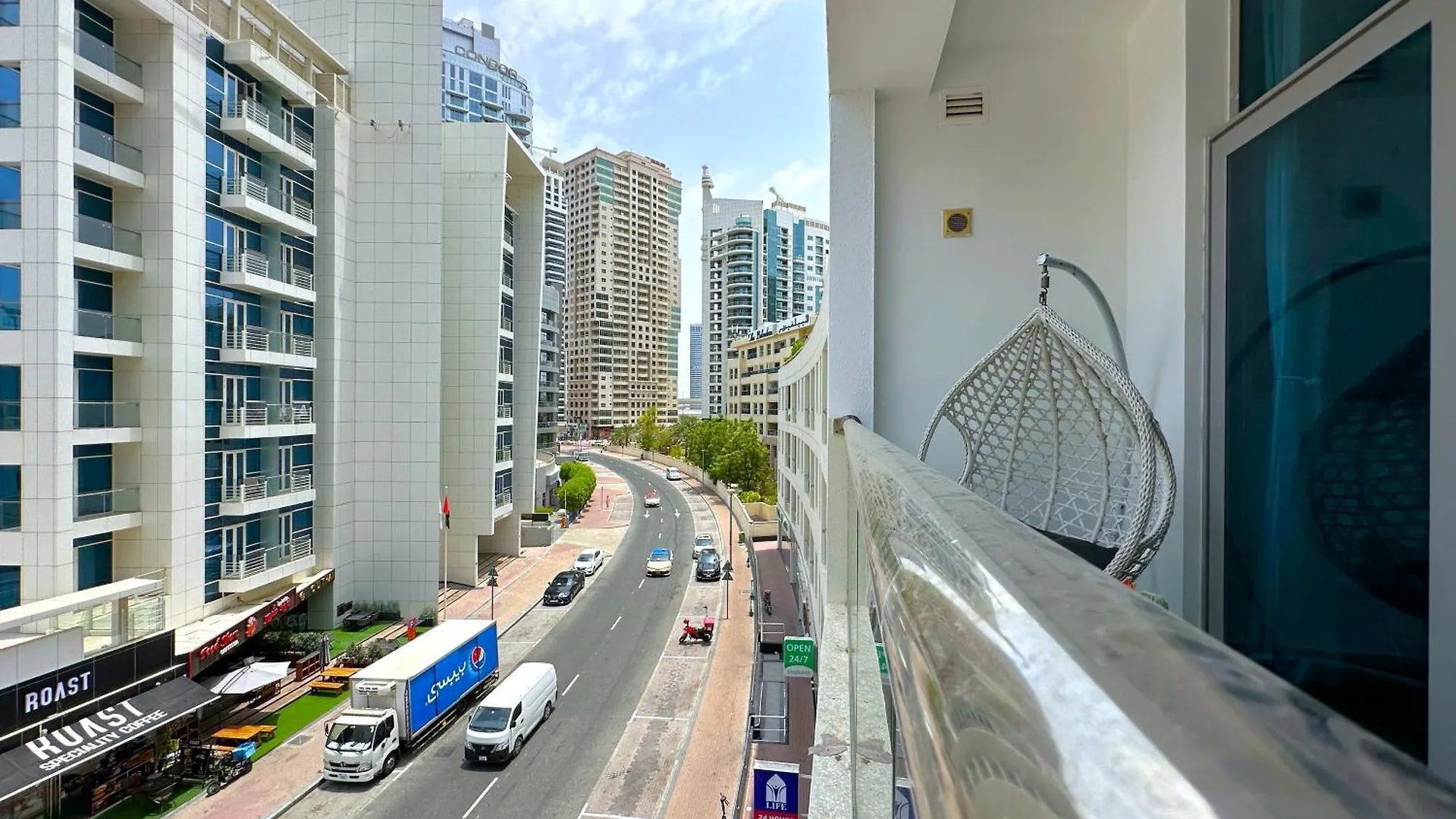 Luxury Studio W Marina View & New Furnishings For 4 Pax دبي